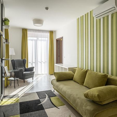 Aranymandula Apartmanok Balatonakali Exterior foto