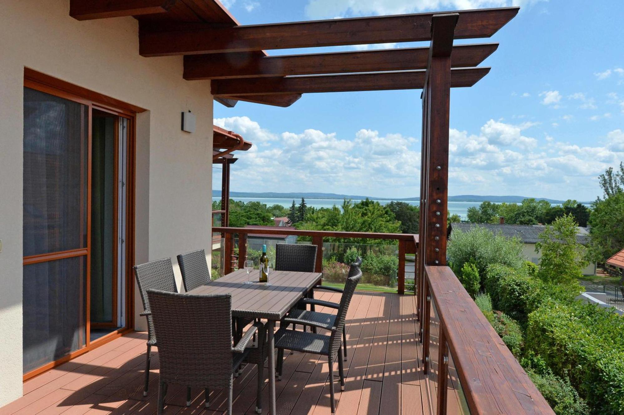 Aranymandula Apartmanok Balatonakali Exterior foto